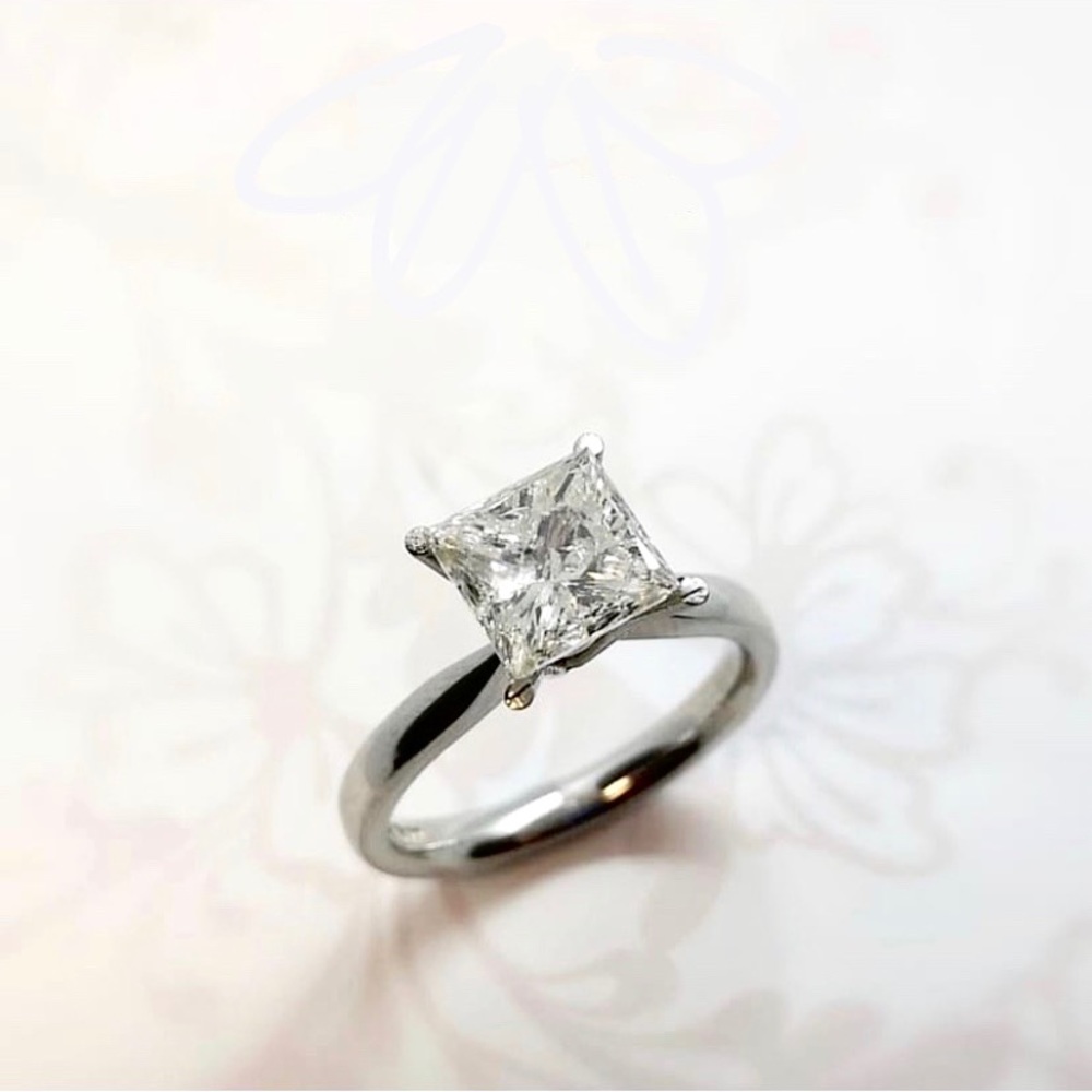 1Ct 6mm Princess Cut Solitaire Ring VVS1 Lab Diamond - Picture 8 of 17